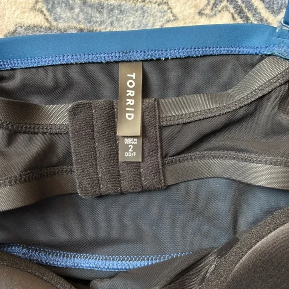 Torrid Floral Underwire Long Mesh Overlay Swim Dress w/ Brief Size 2X DD/F - Picture 8 of 10